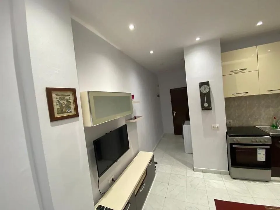 E&B Cosy Apartment Tirana