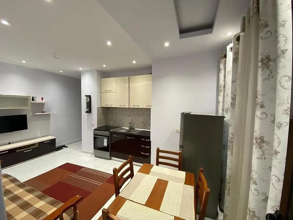 E&B Cosy Apartment Tirana