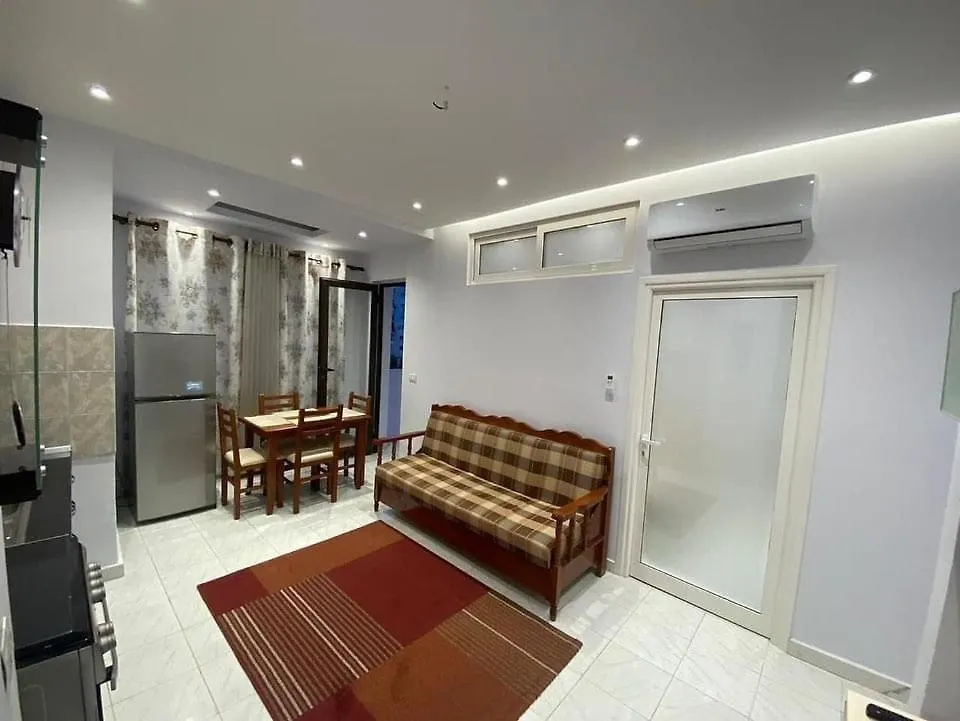 E&B Cosy Apartment Tirana 0*,  Albania